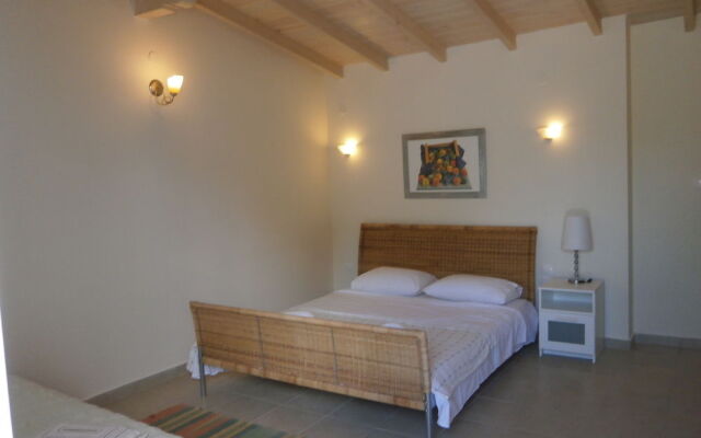 Sanidiamonds  APARTMENTS & STUDIOS