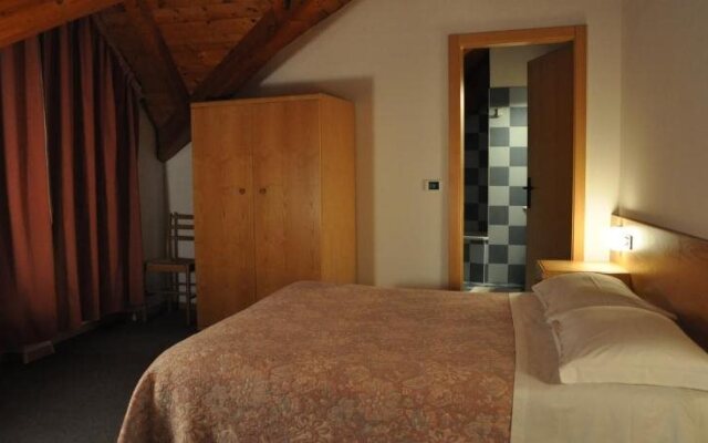 Albergo Ideal