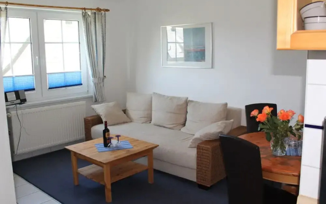 Cozy Apartment in Zingst Germany near Beach
