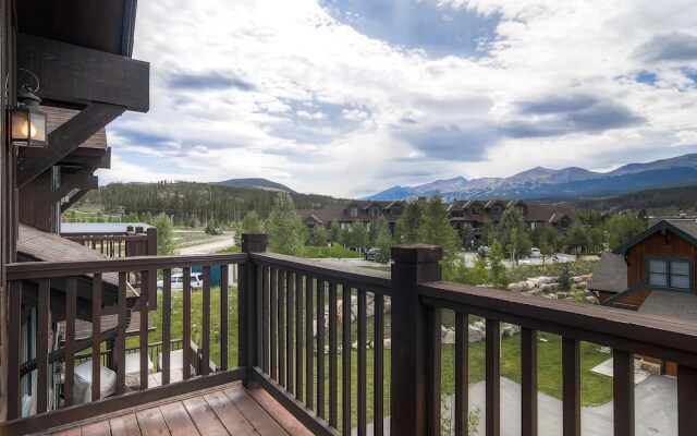 North Breckenridge - Golf Course by CRMR