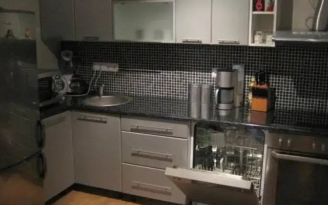 Summer Apartment Papiniidu