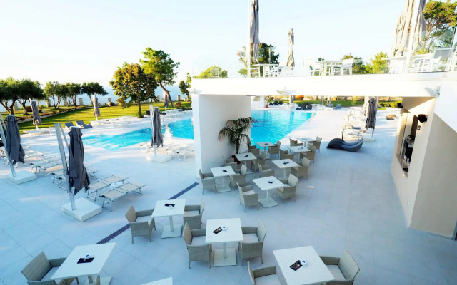 Tui Blue Tropea – Baia di Riaci Resort