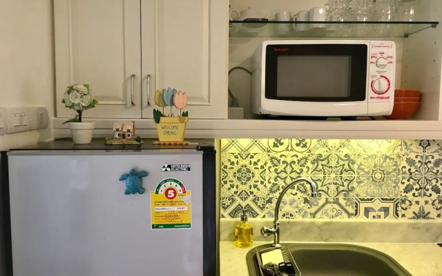 Sandy Beach Condo 17D