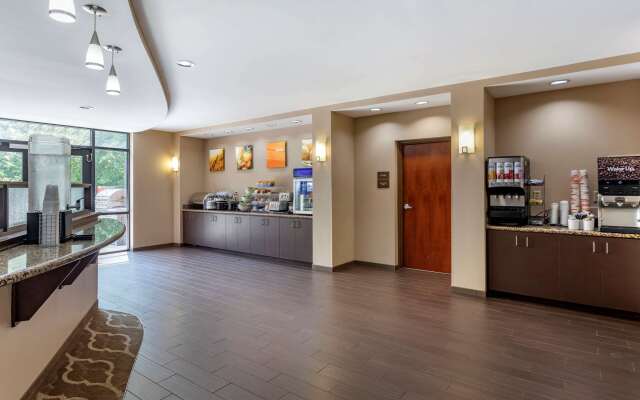 Comfort Suites Manchester