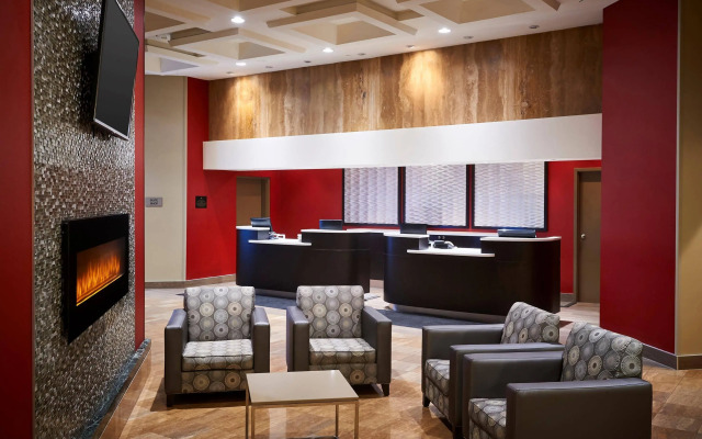 Best Western Plus Waterfront Hotel