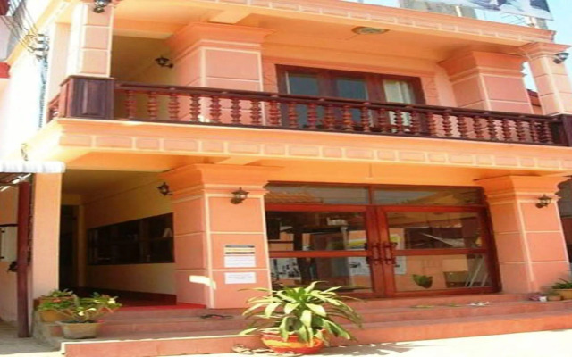 Popular View Guesthouse