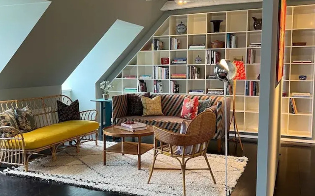 The Apartment Upstairs Canal Penthouse in Copenhagen