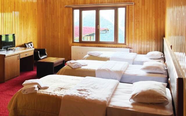 Lahza Hills Resort
