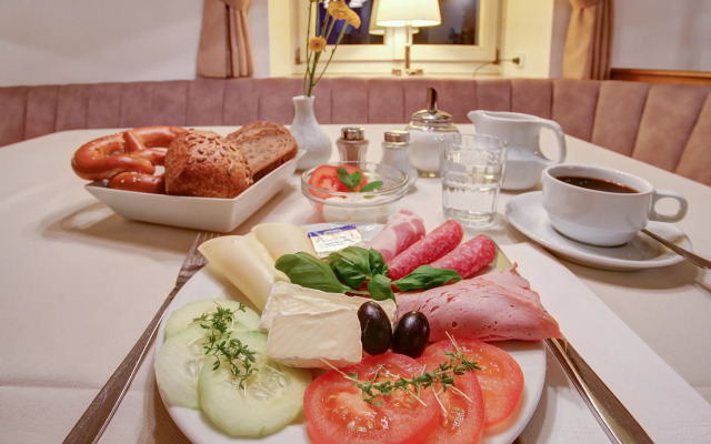 Premier Inn Passau Weisser Hase