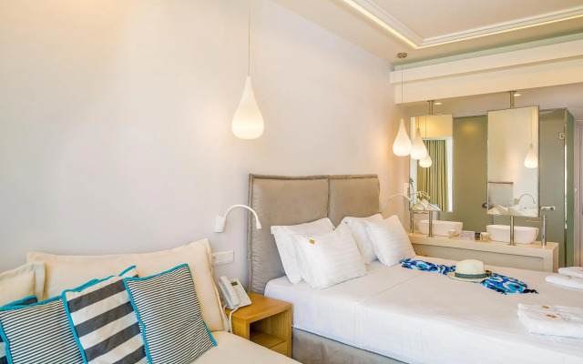 Samian Mare Hotel Suites & Spa