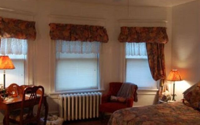 Come Wright Inn
