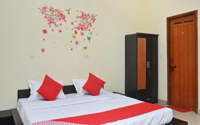 Red Cliff By OYO Rooms