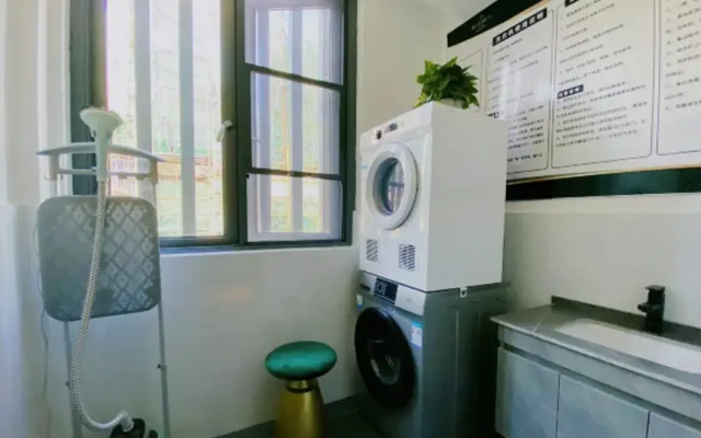 Wuhan Rejoice by Argyle Hotel(Yellow Crane Tower &Tanhualin Store)