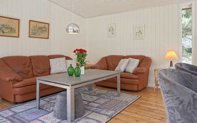 6 Person Holiday Home in Aakirkeby