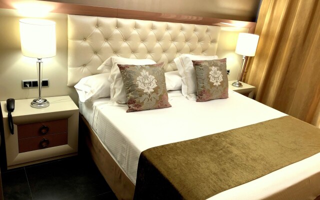 Artplatinum Suites & Apartments
