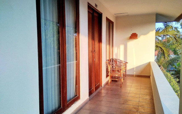 Nipuri Hotel