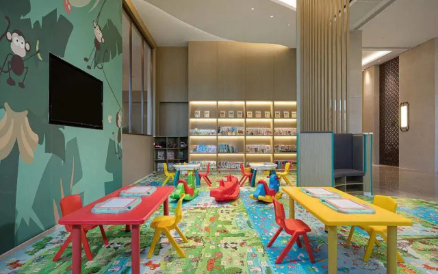 Holiday Inn Express Chengde Park View