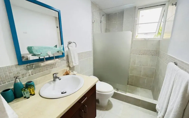Beauty Pool Views Aparment With Private Beach O201