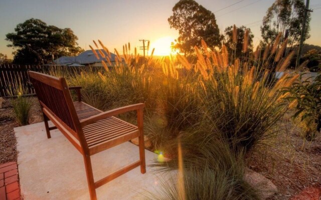 Sippers At Ballandean