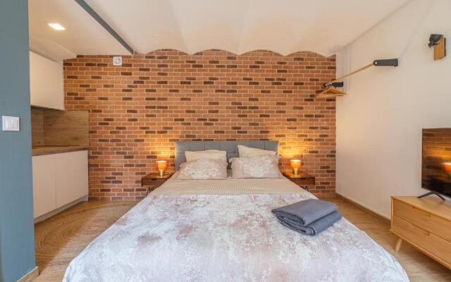COSY STUDIO RENOVÉ 150m de MONACO