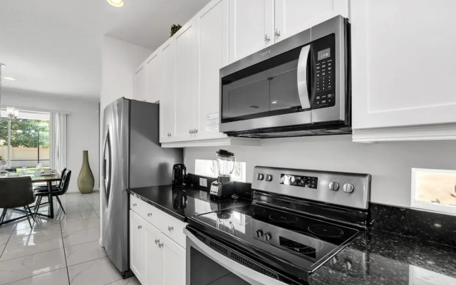 Luxury Home at Sonoma 9 En-suites Son102