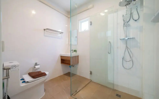 Beachfront 2BR Pool Villa DelMar Kamala