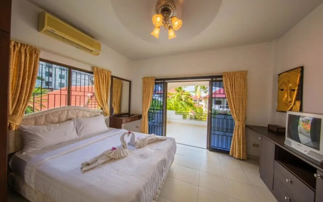 Royal Park Apartments