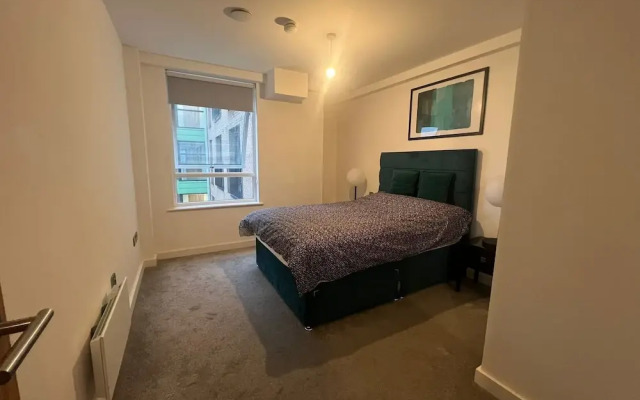 Highend 2bed Duplex Apt With Top Floor Terrace