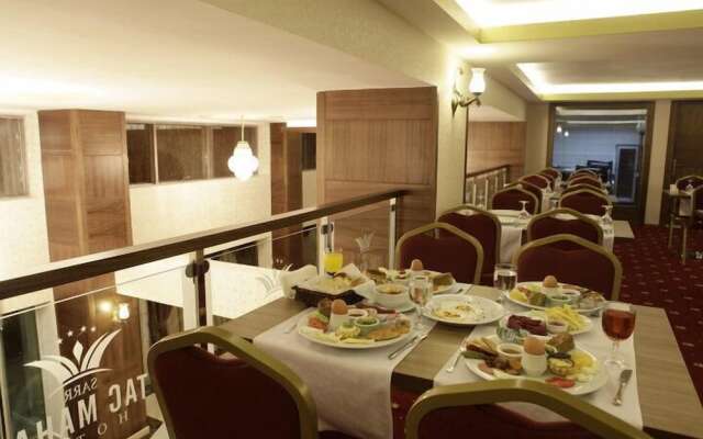 Sarr Tac Mahal Hotel