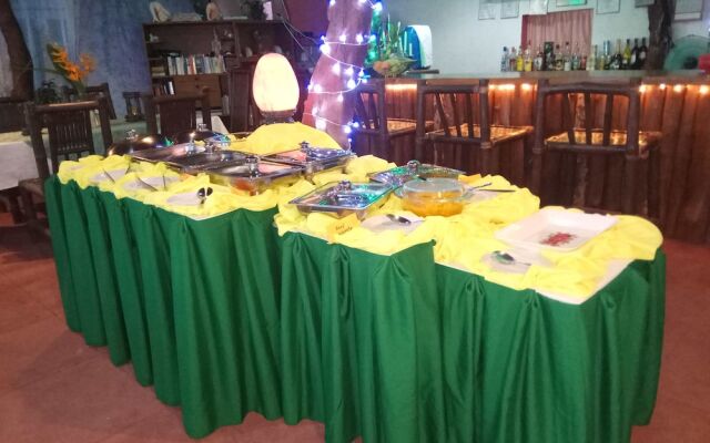 Nipa Hauz Resort