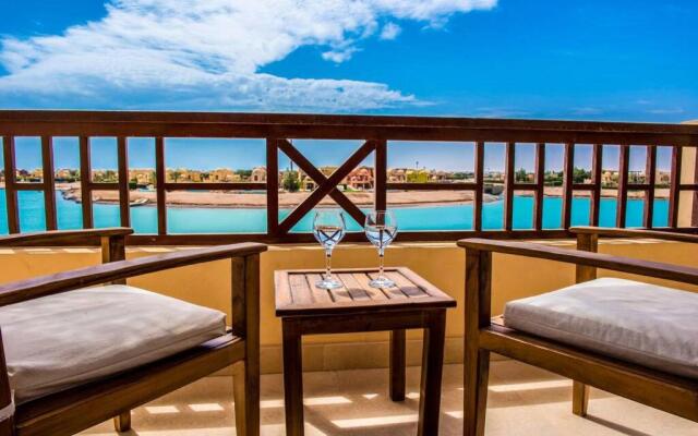 El Gouna Luxurious 2BR + Pool, Lagoon view in Sabina