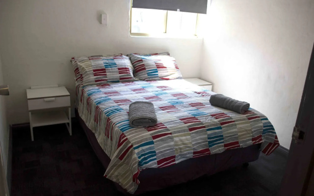 The Shiralee - Hostel