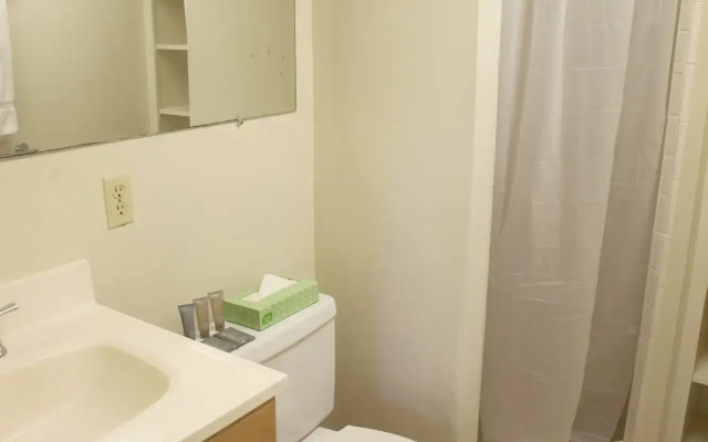 Waikiki Heritage Hotel