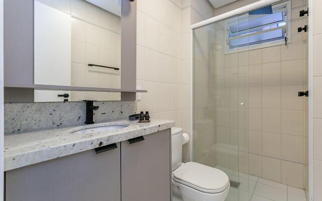 Novo e moderno em localização privilegiada #CA52