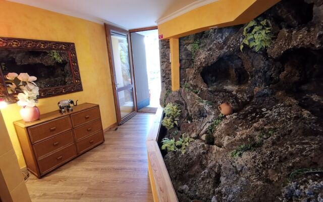 Castelo Austria - Top Floor Studio