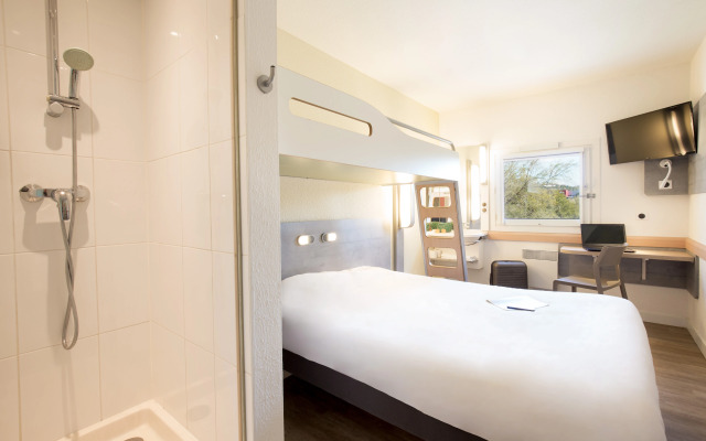 ibis budget Frejus Capitou A8