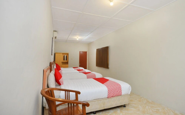 Oyo 743 Garden Guesthouse