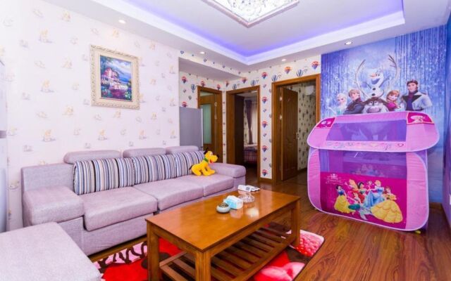 Full of Happiness Disney Land Aparthotel