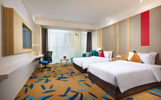 Ramada Encore by Wyndham Linyi