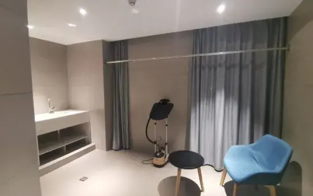 Homeinn·neo(Shiyan Wuyan Pedestrian Street Hong Kong City)