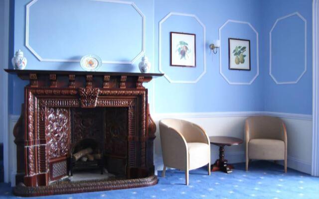 Mountview Hotel