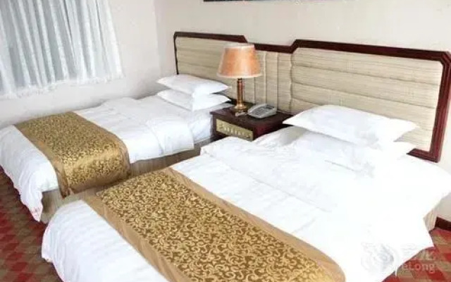 Yatai Hotel