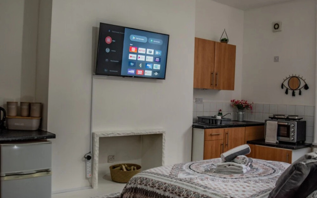 Bv Comfy Studio At Maningham Lane Bradford