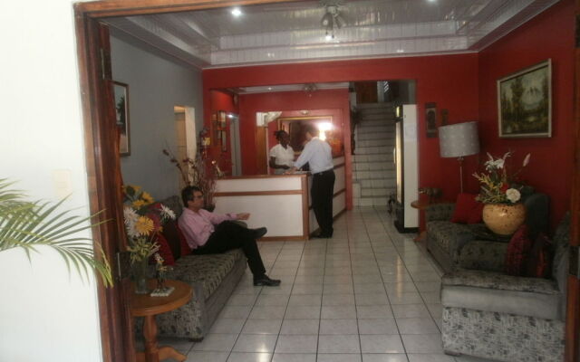 Monique's Guesthouse