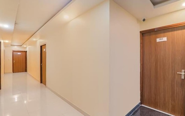 FabHotel The Gahmar Inn