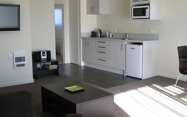 Pegasus Gateway Motels and Apartments