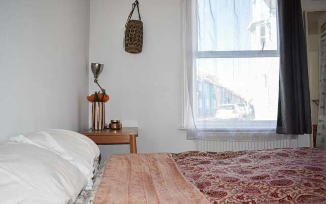 Cosy Hanover Garden Flat With a Stunning View