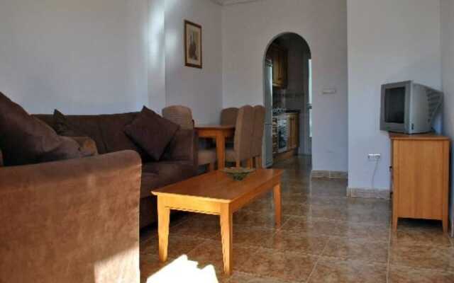 La Cinuelica R3 1st flr apt Overlooking Pool L152