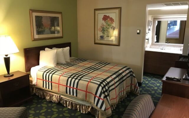 Haven Hotel By OYO Jonesboro University Area