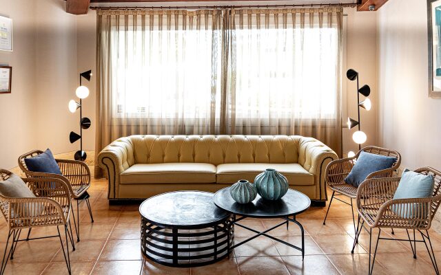 Plus Fariones Apartamentos